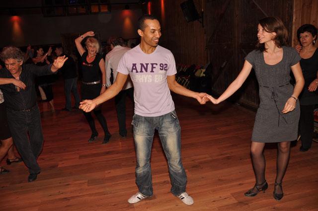 min 2011 02 20 station danse 346
